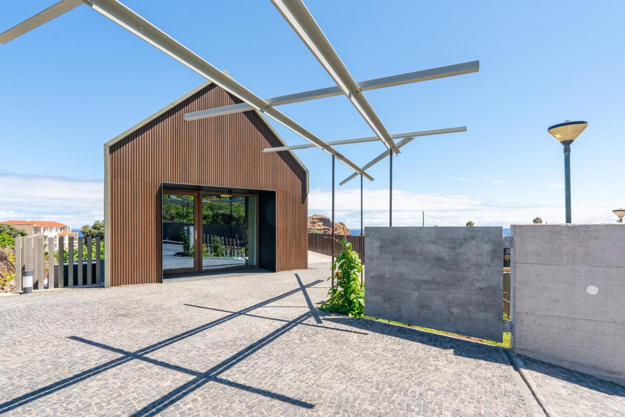 Villa Doca Seca & Casca De Uva à Porto Moniz Extérieur photo